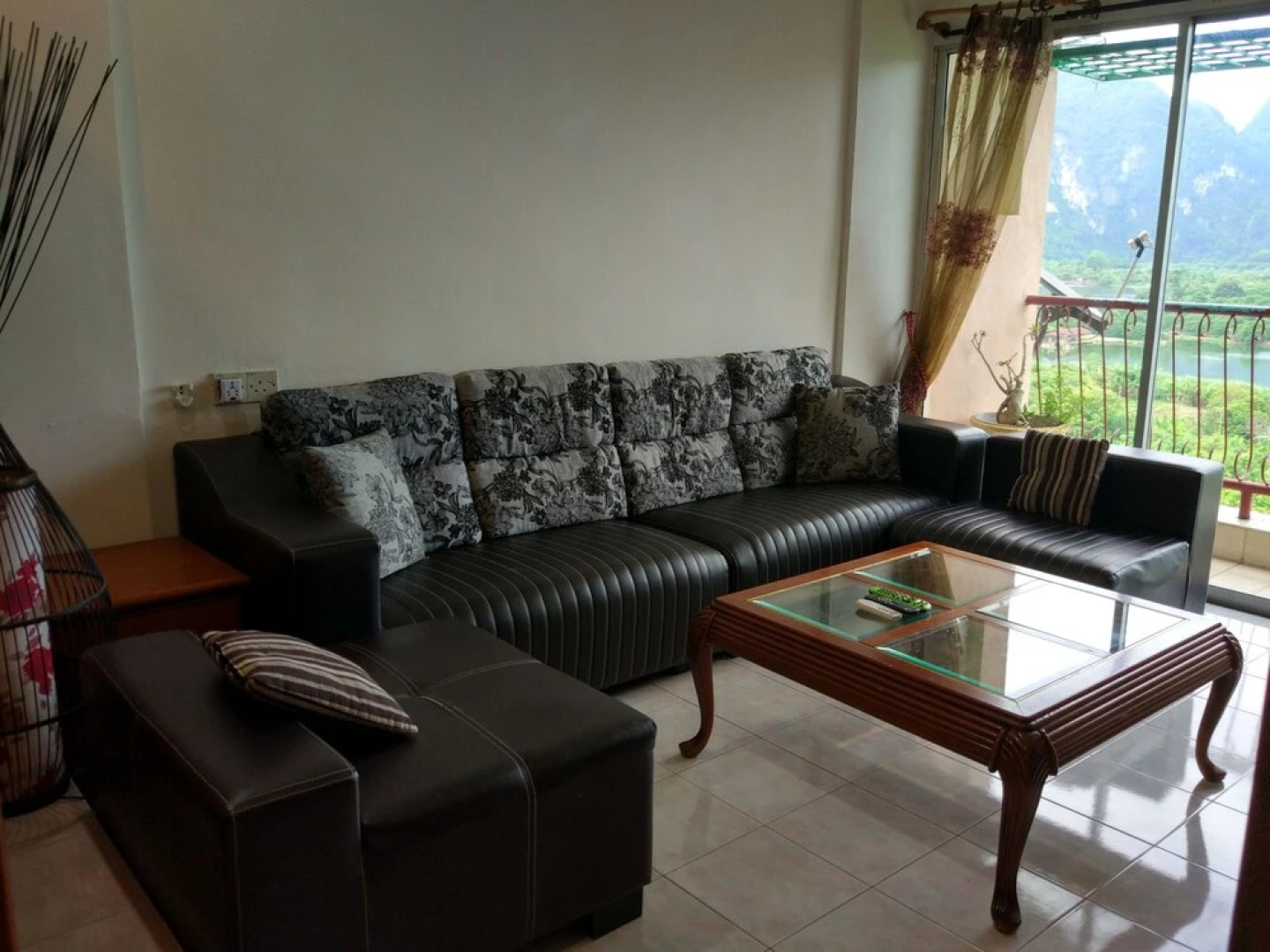 Desa Tambun Apartments