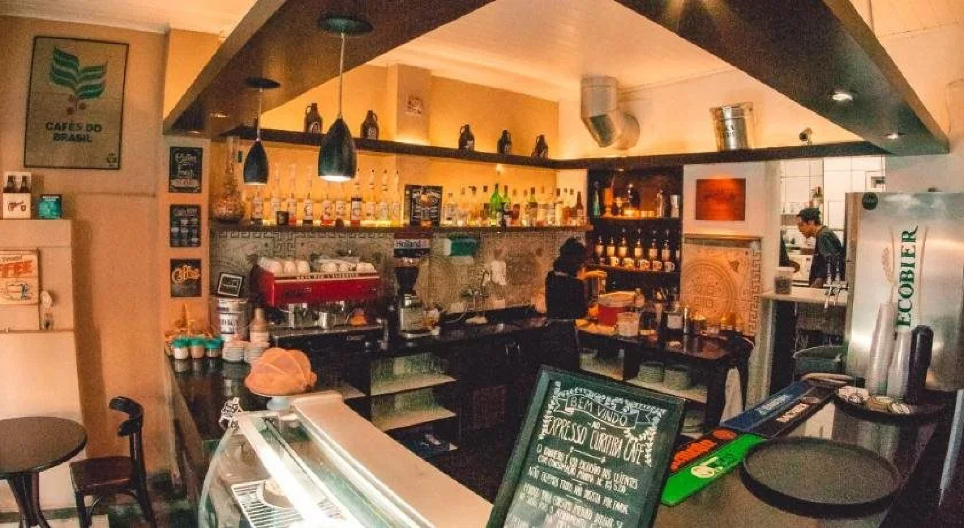 Expresso Curitiba Hostel e Coffee Bar