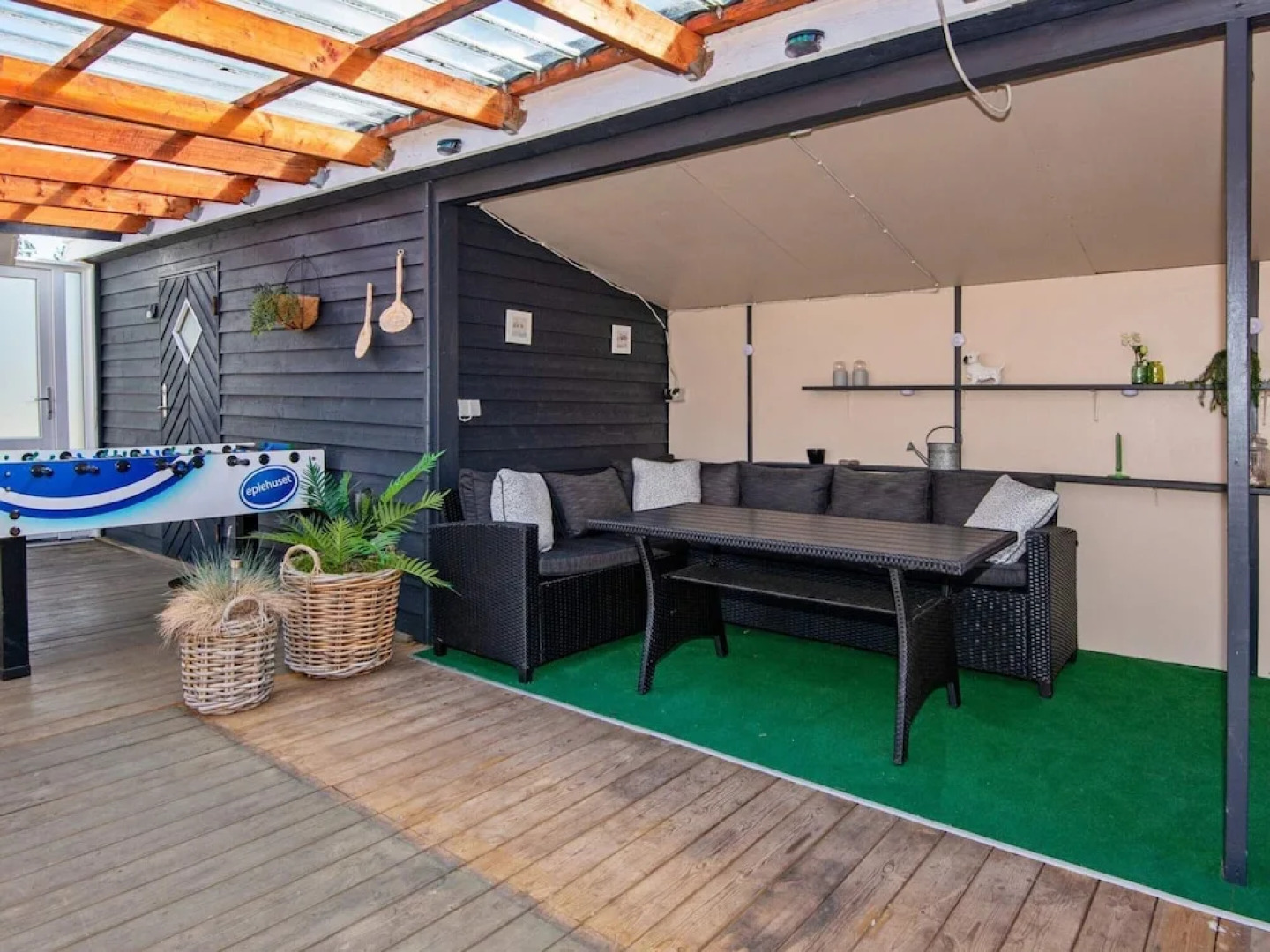 8 Person Holiday Home in Hemmet-by Traum