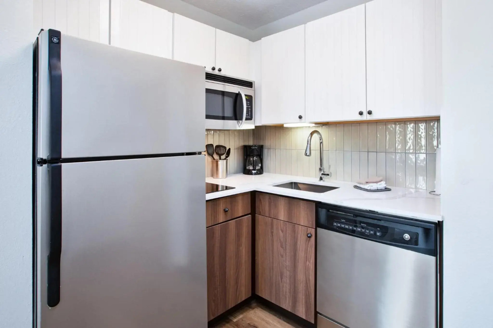 Staybridge Suites Omaha 80th And Dodge by IHG