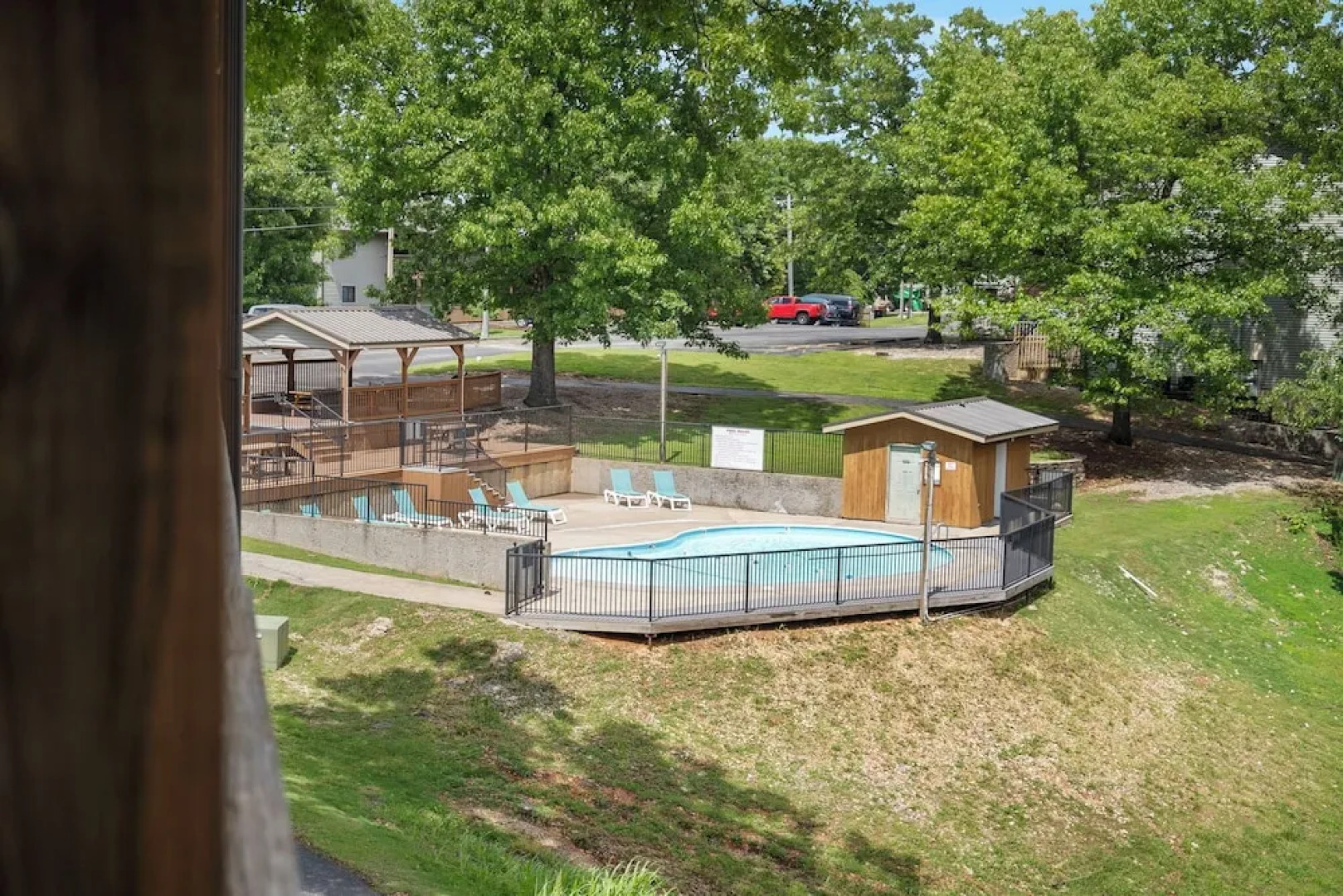 The Circle Retreat 7