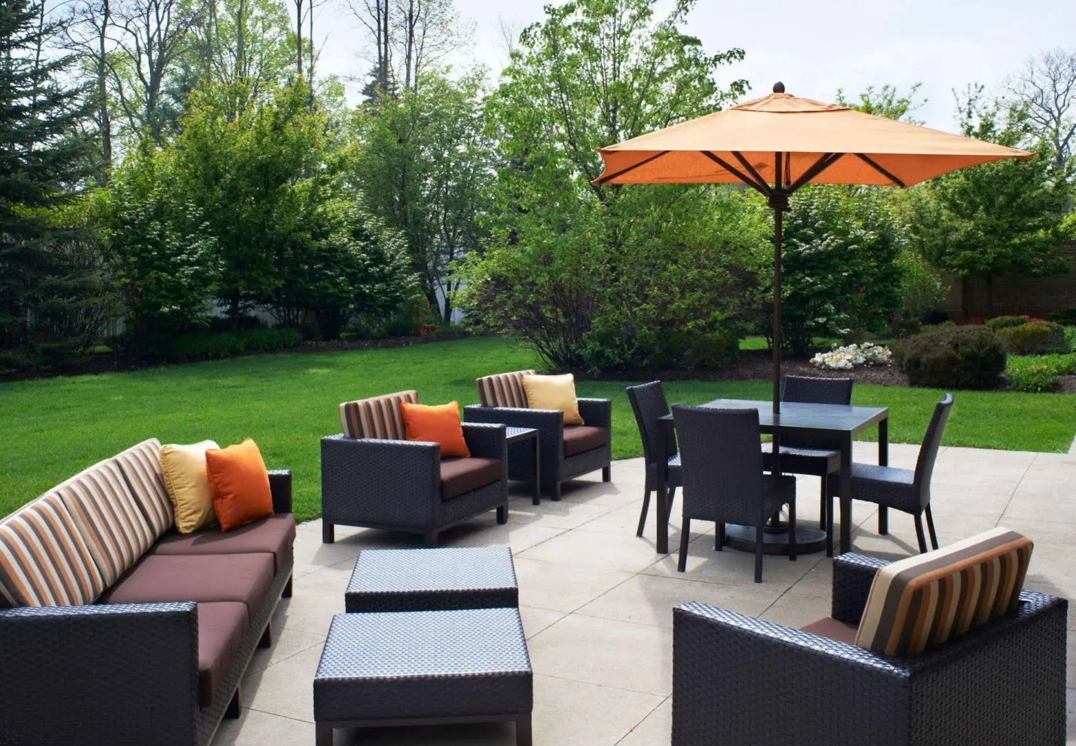 Courtyard by Marriott Cleveland Airport South