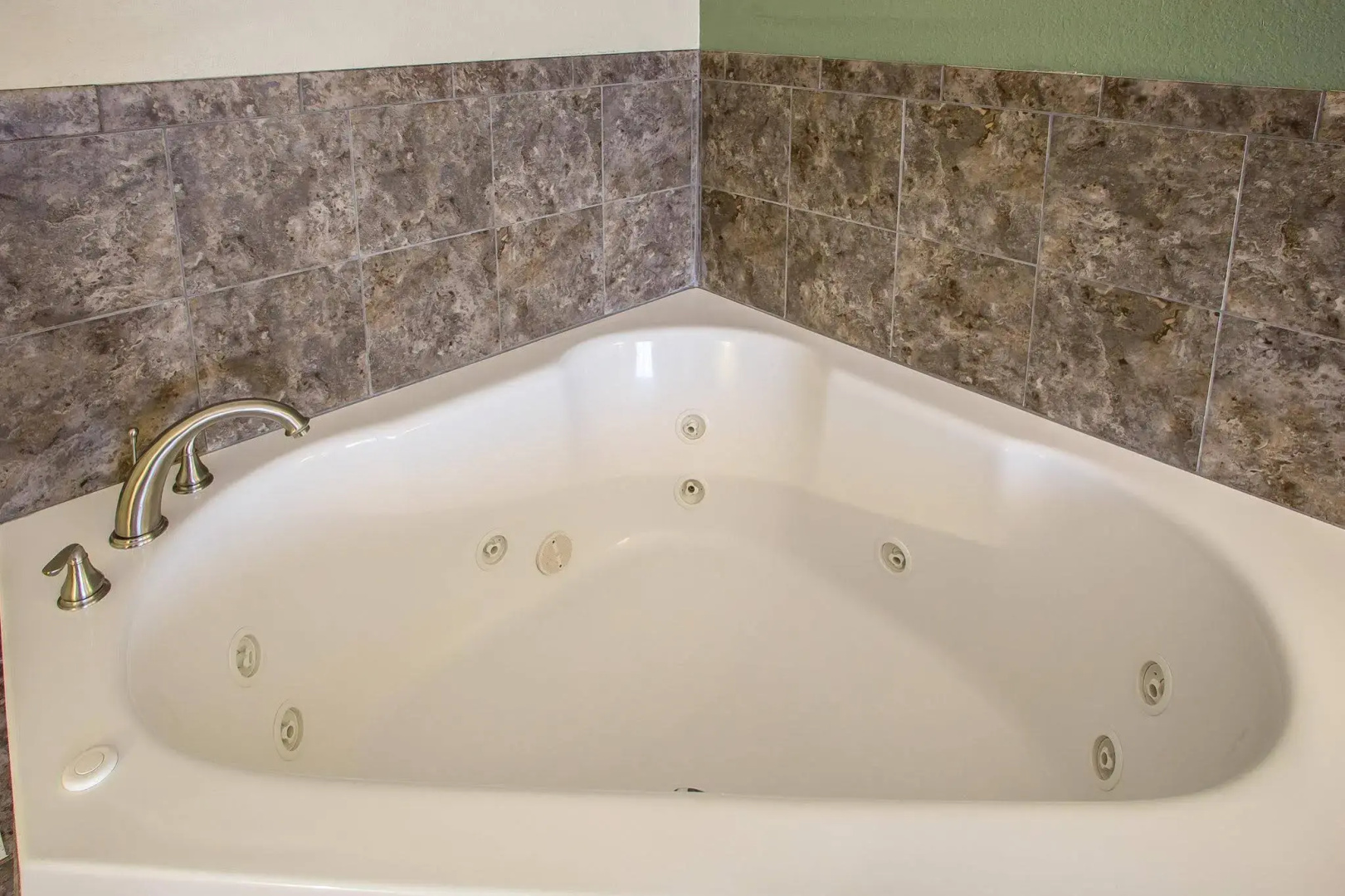 Quality Inn & Suites Marinette