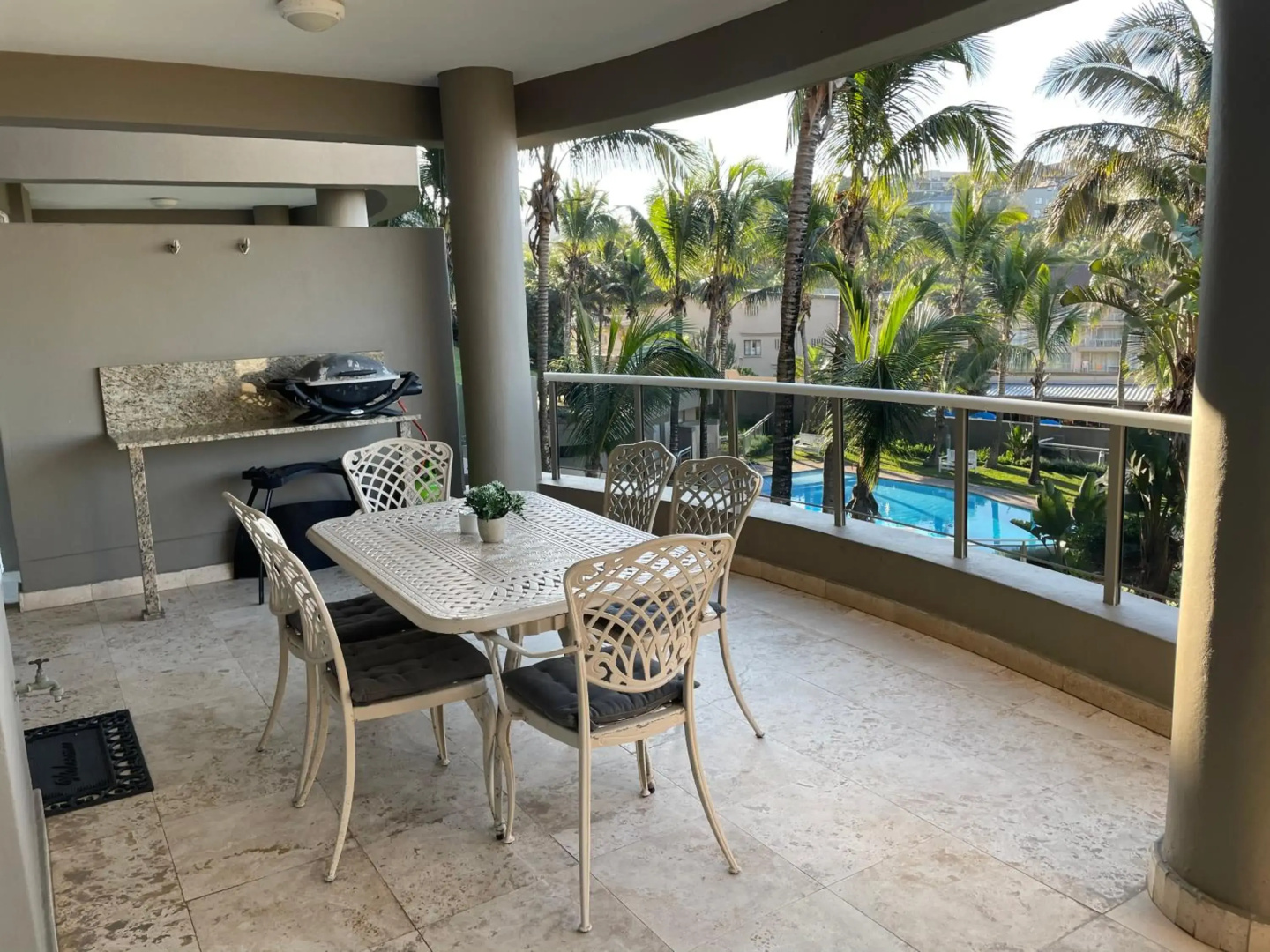 305 Manor Gardens, Ballito Manor