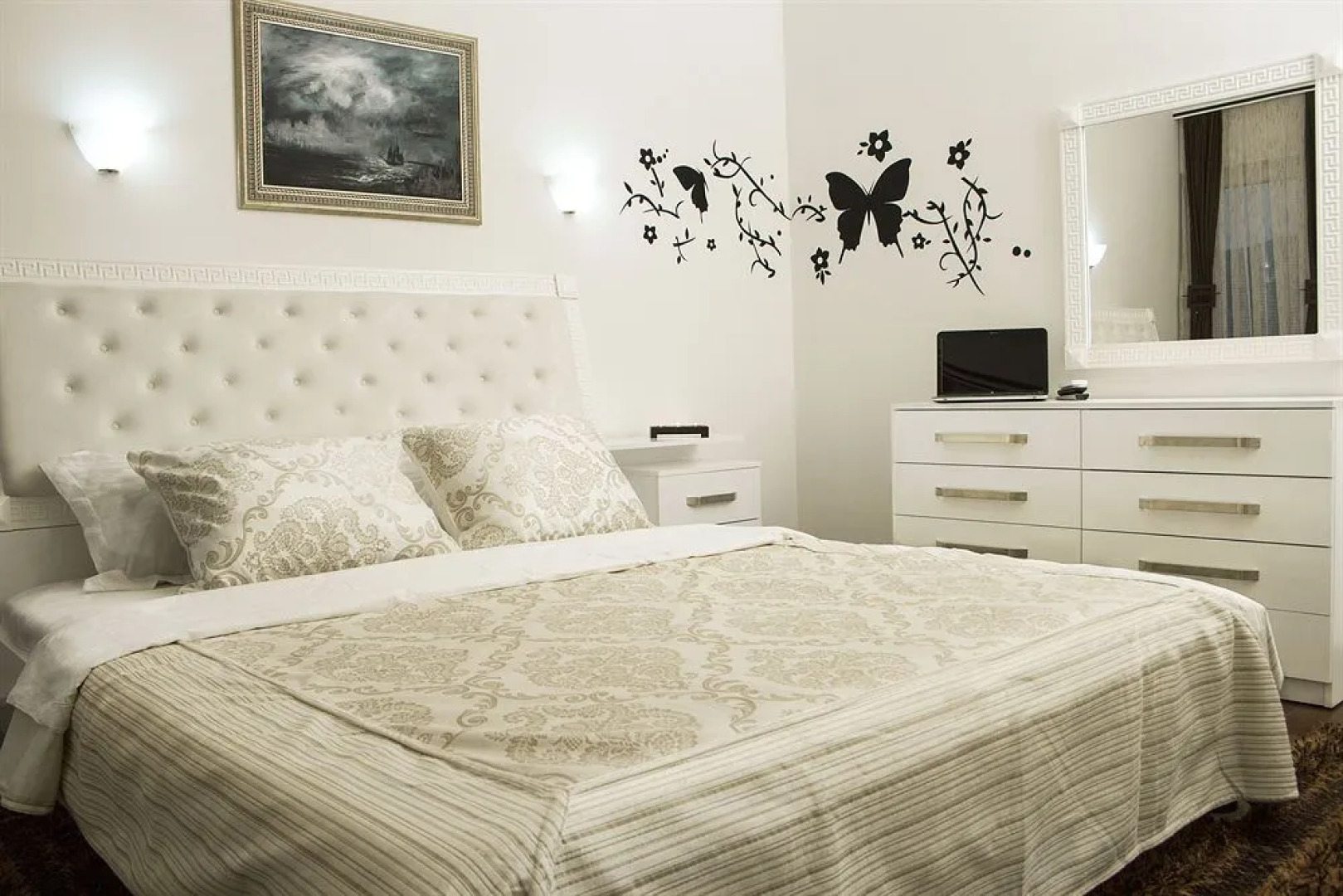 La Familia Residence