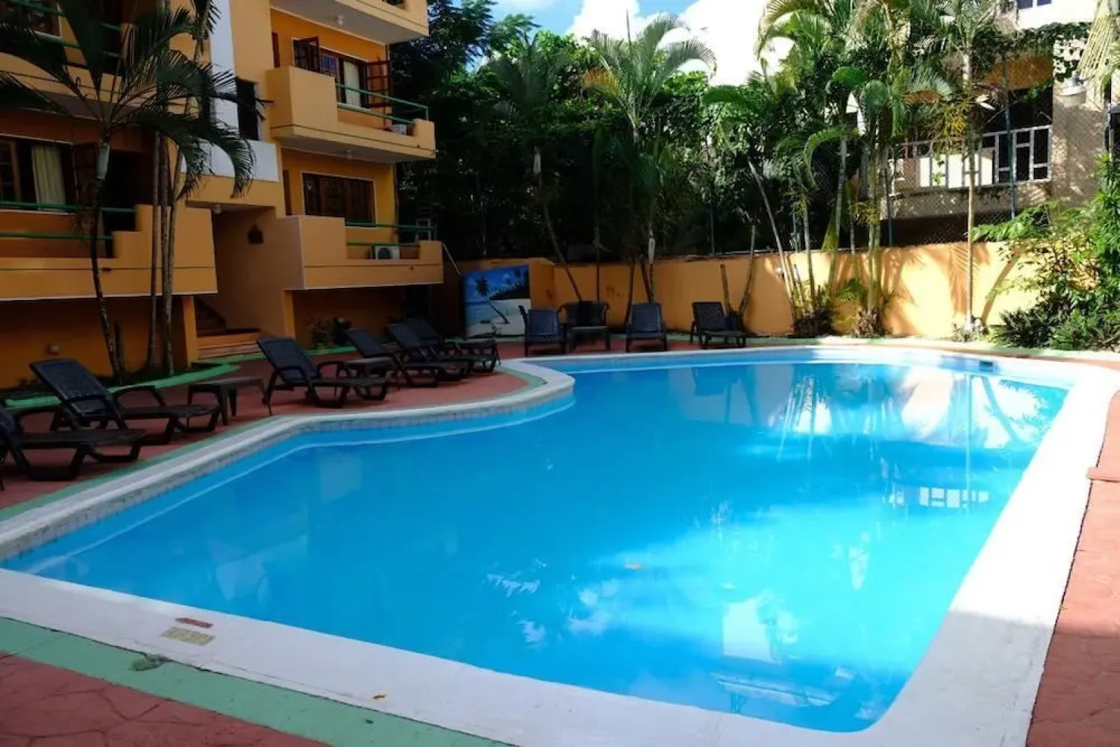 Отель Calypso Beach