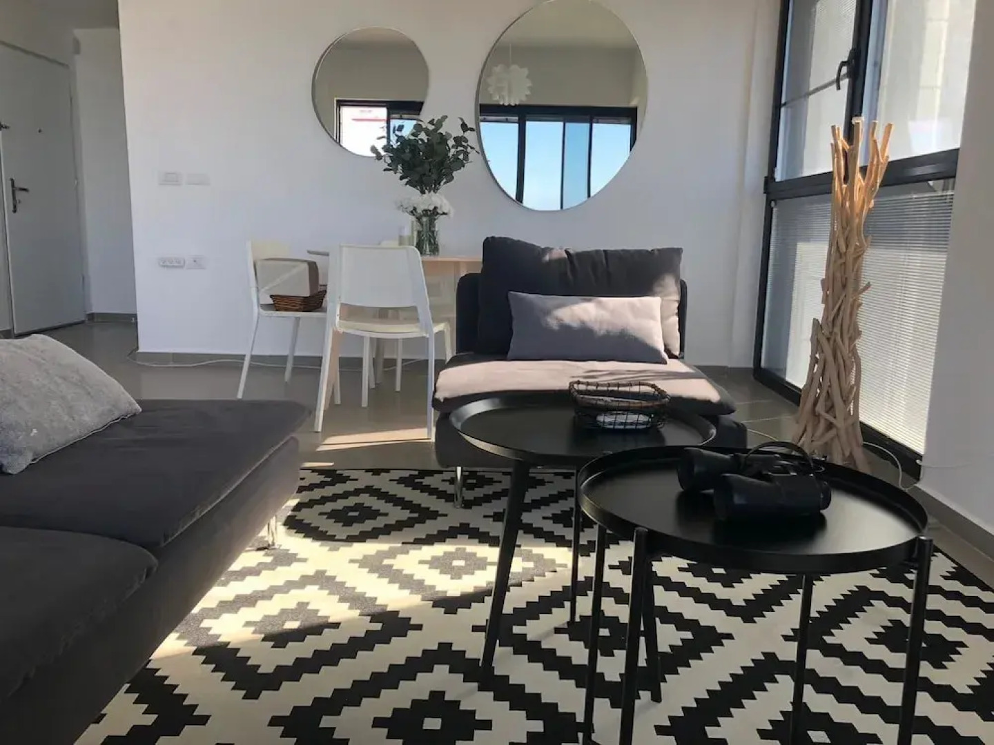 Luxury Apartment Best Location Beach View