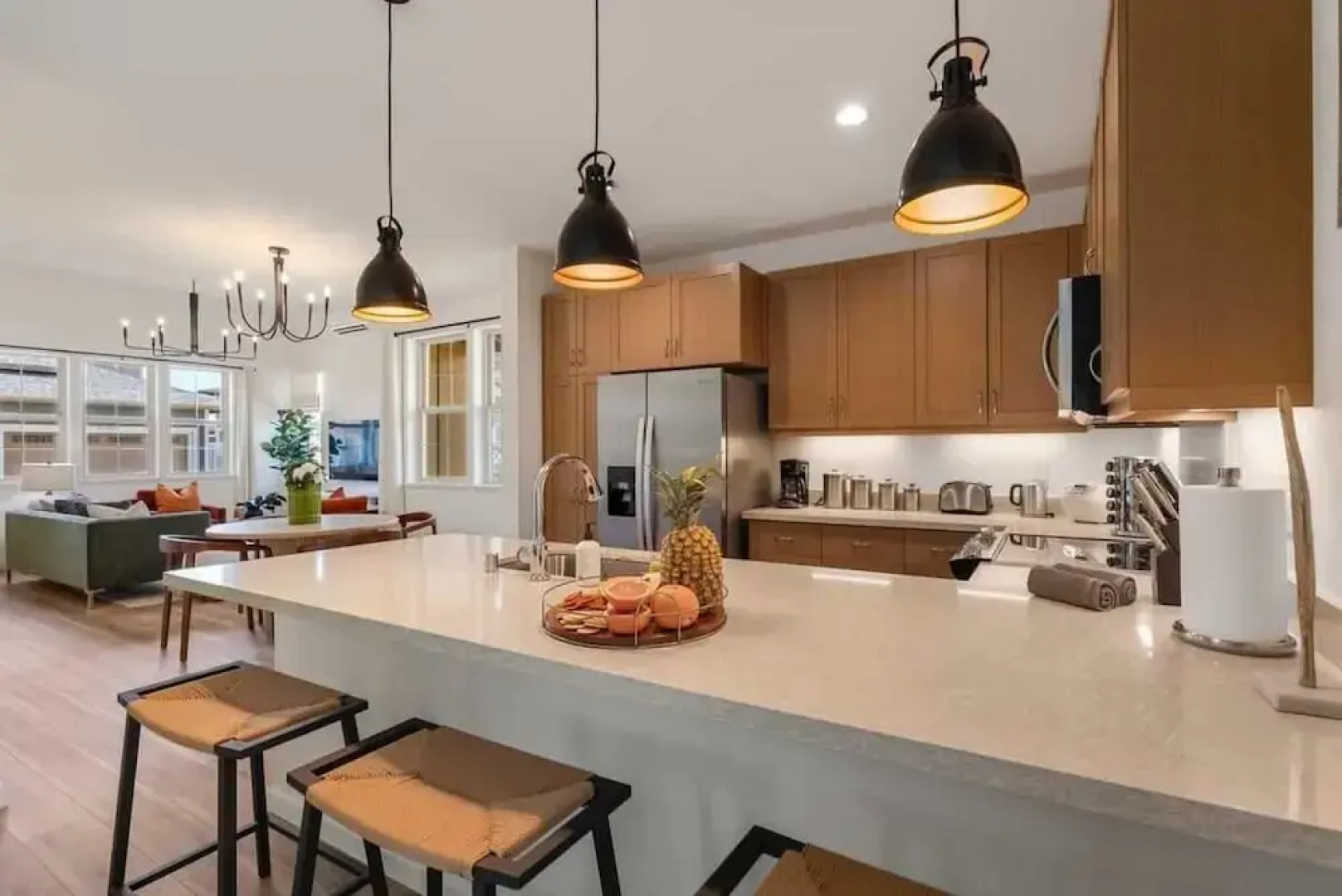 Marbella Lane Nohea Stylish Home Makaha