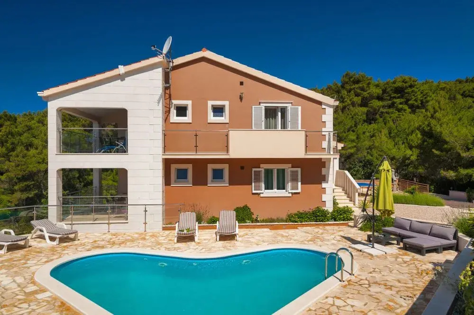 Apartments Milina Nova