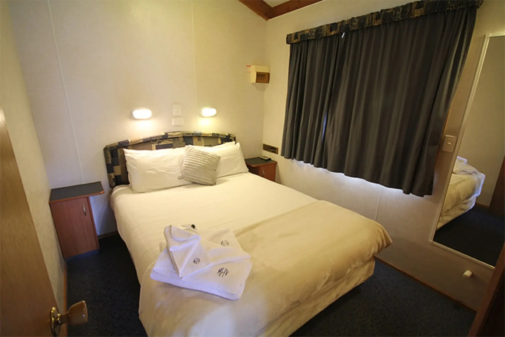 Metung Holiday Villas