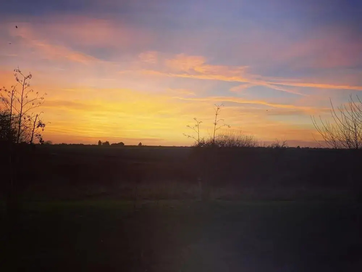 Caravan-sleep8-hottub-freep-balcony-familyfriendly