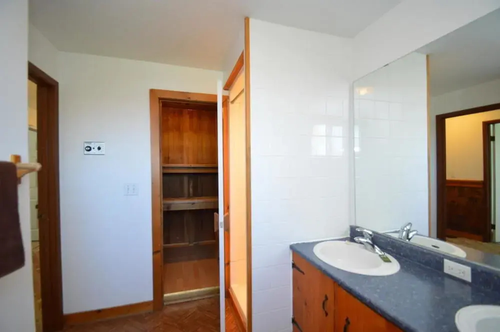 6 Bed Blue Mountain Rental with Hot Tub