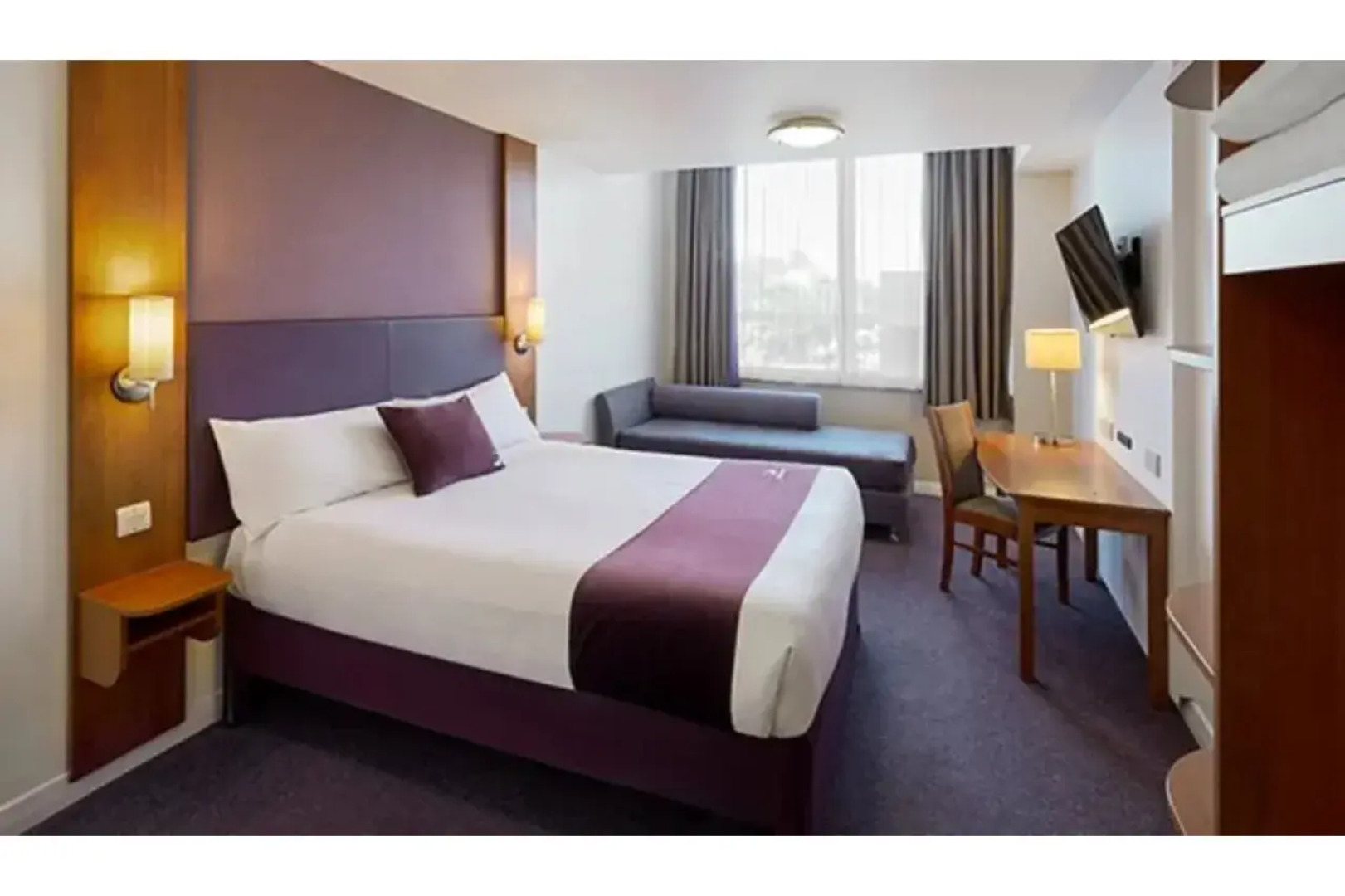 Premier Inn Lymington (New Forest, Hordle)