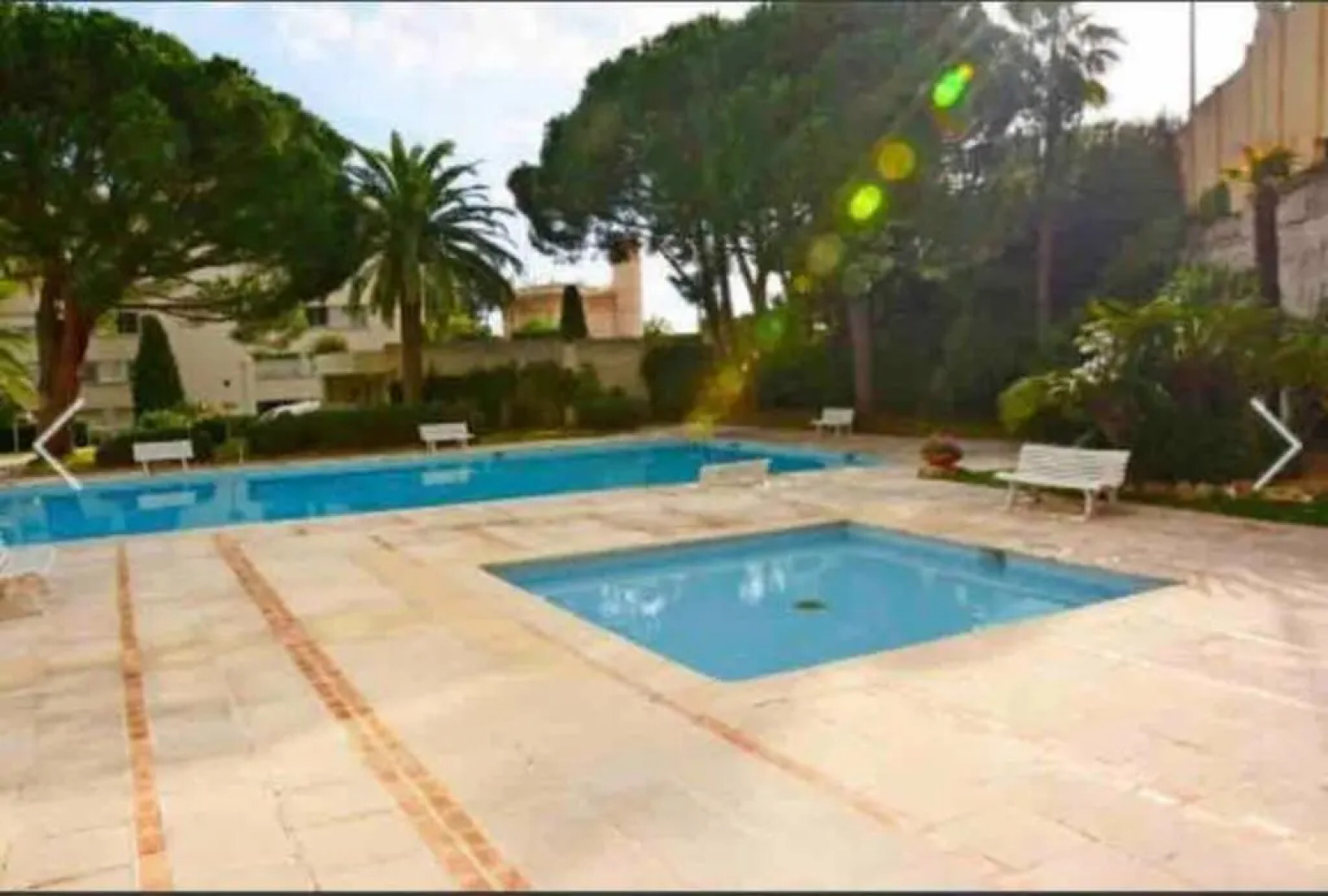 GOLFE JUAN Studio dans résidence avec piscine