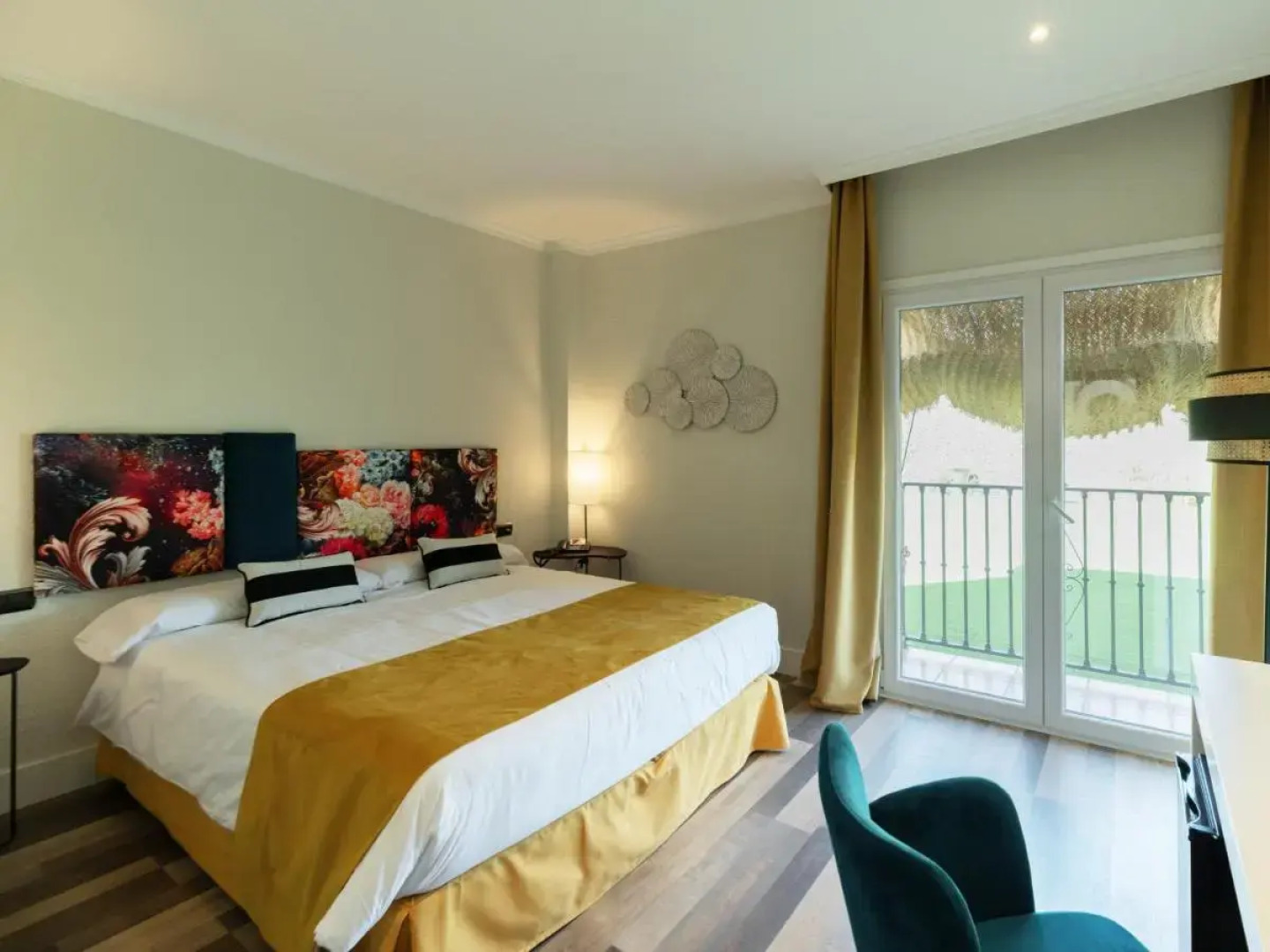 Altos De Istan Hotel