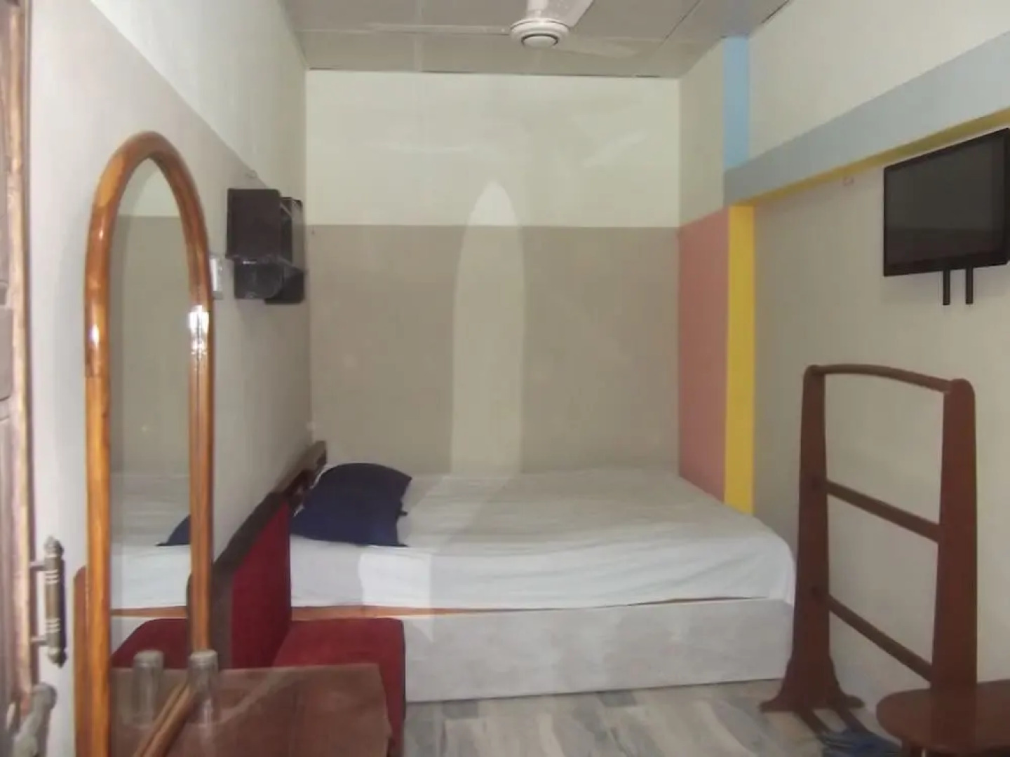 Azmiry Residential Hotel