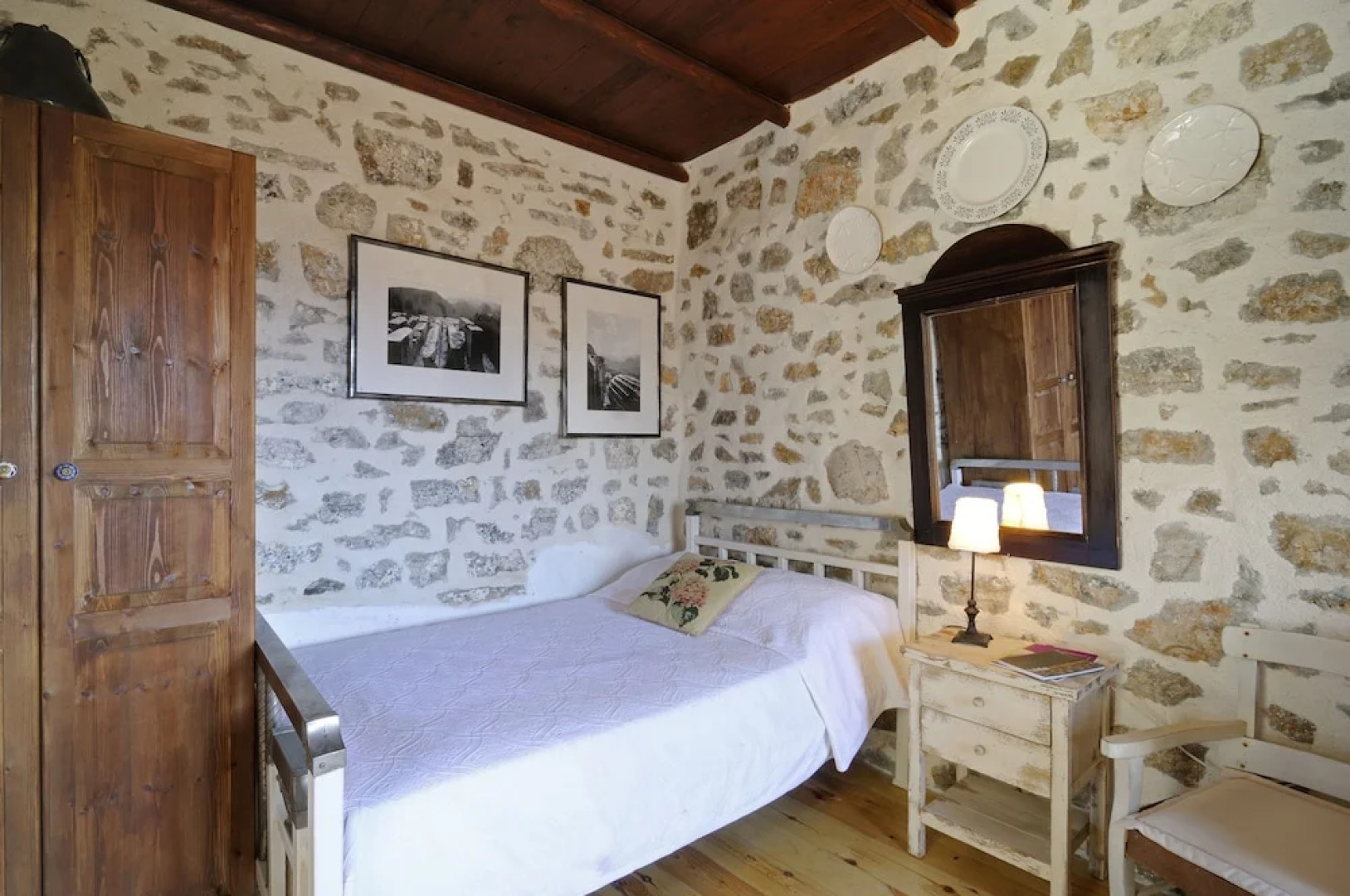 Elounda Traditional Art Suites