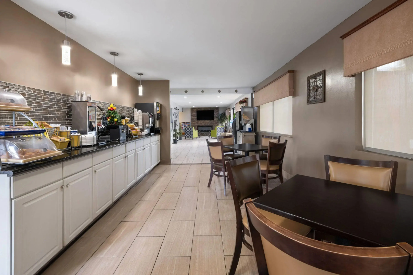 Days Inn by Wyndham Anderson