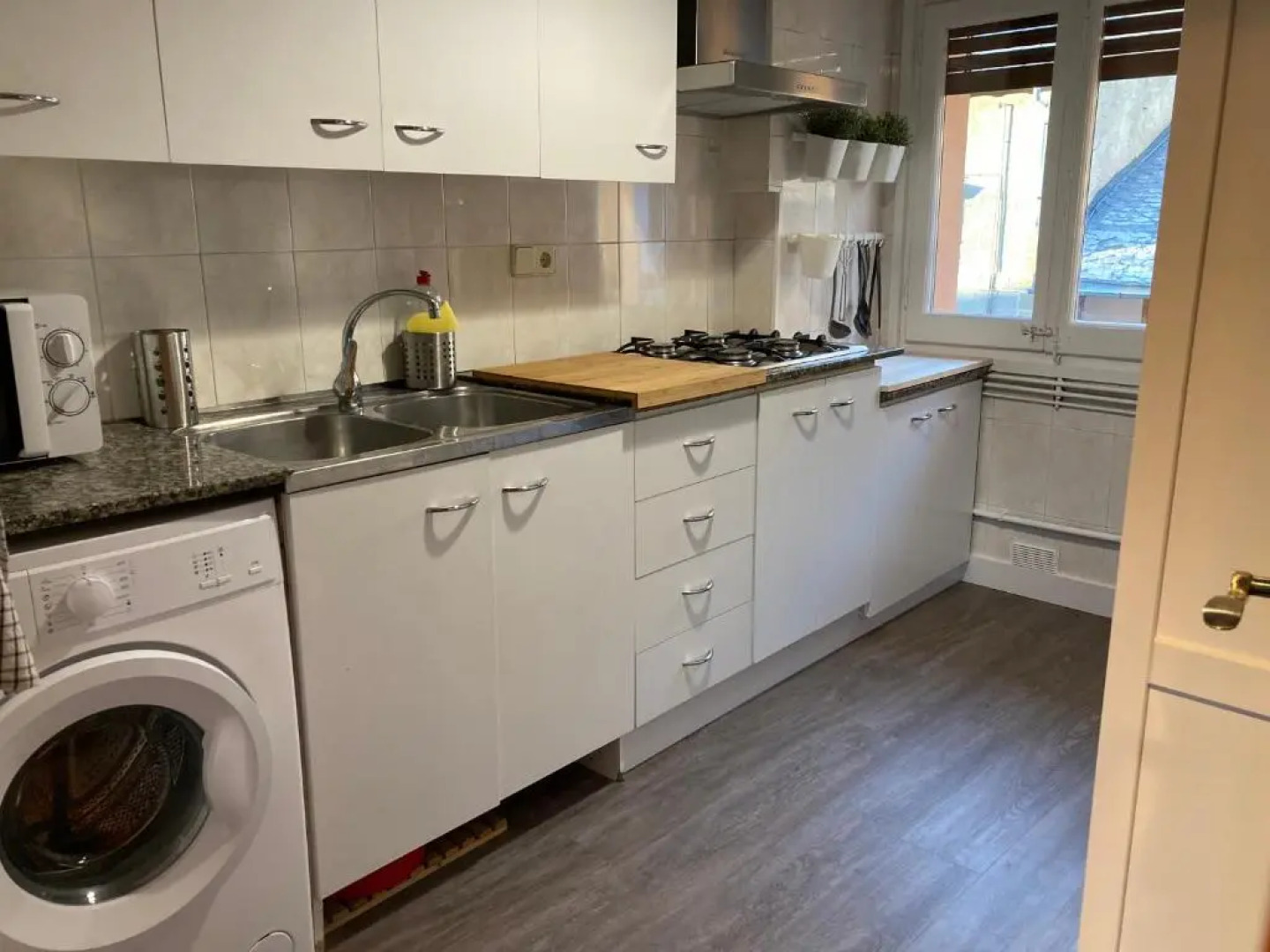 Vistas Únicas a los Pirineos, para 7-8 personas!! Tensi Home Llivia