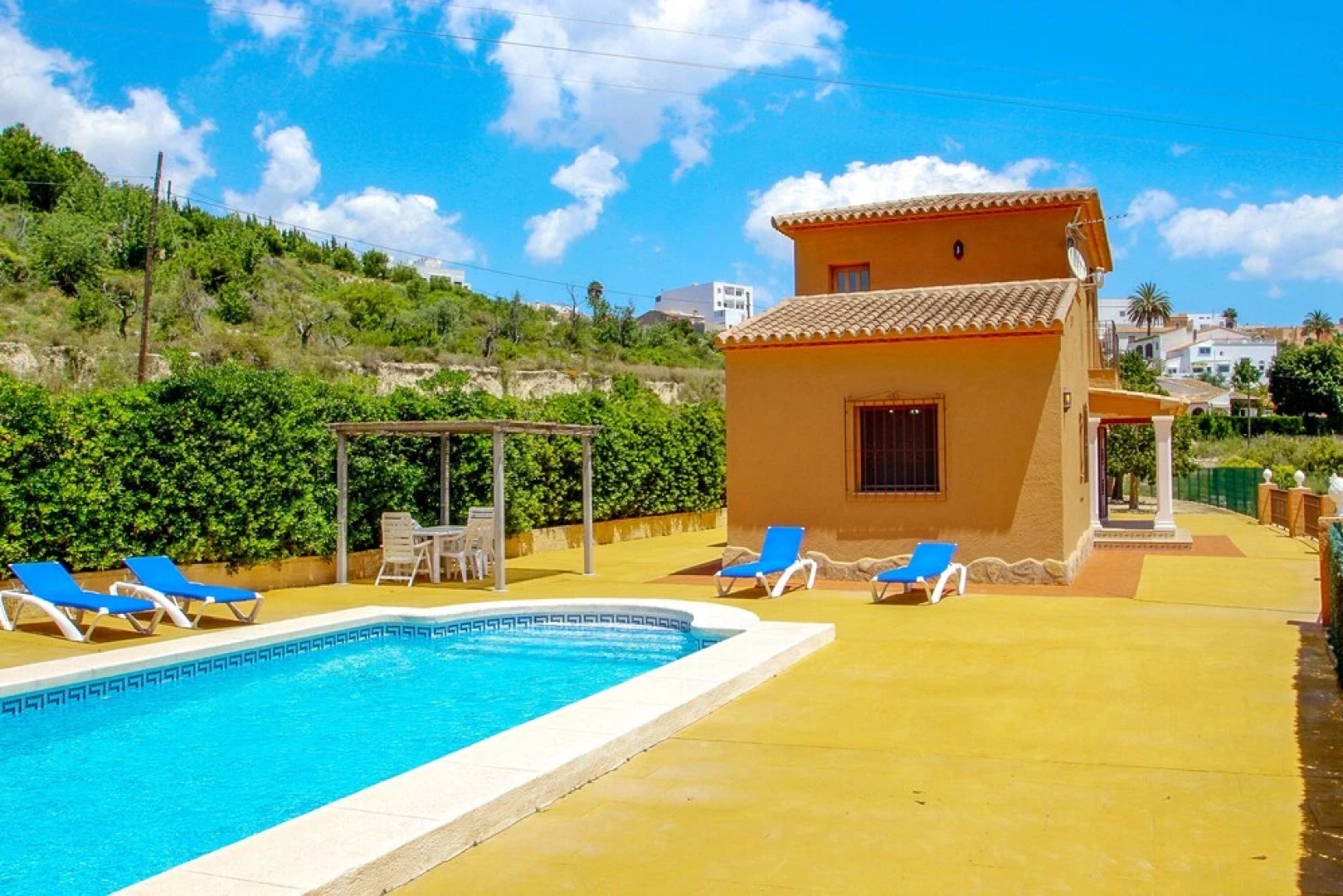 Marques - holiday home with private swimming pool in Benitachell