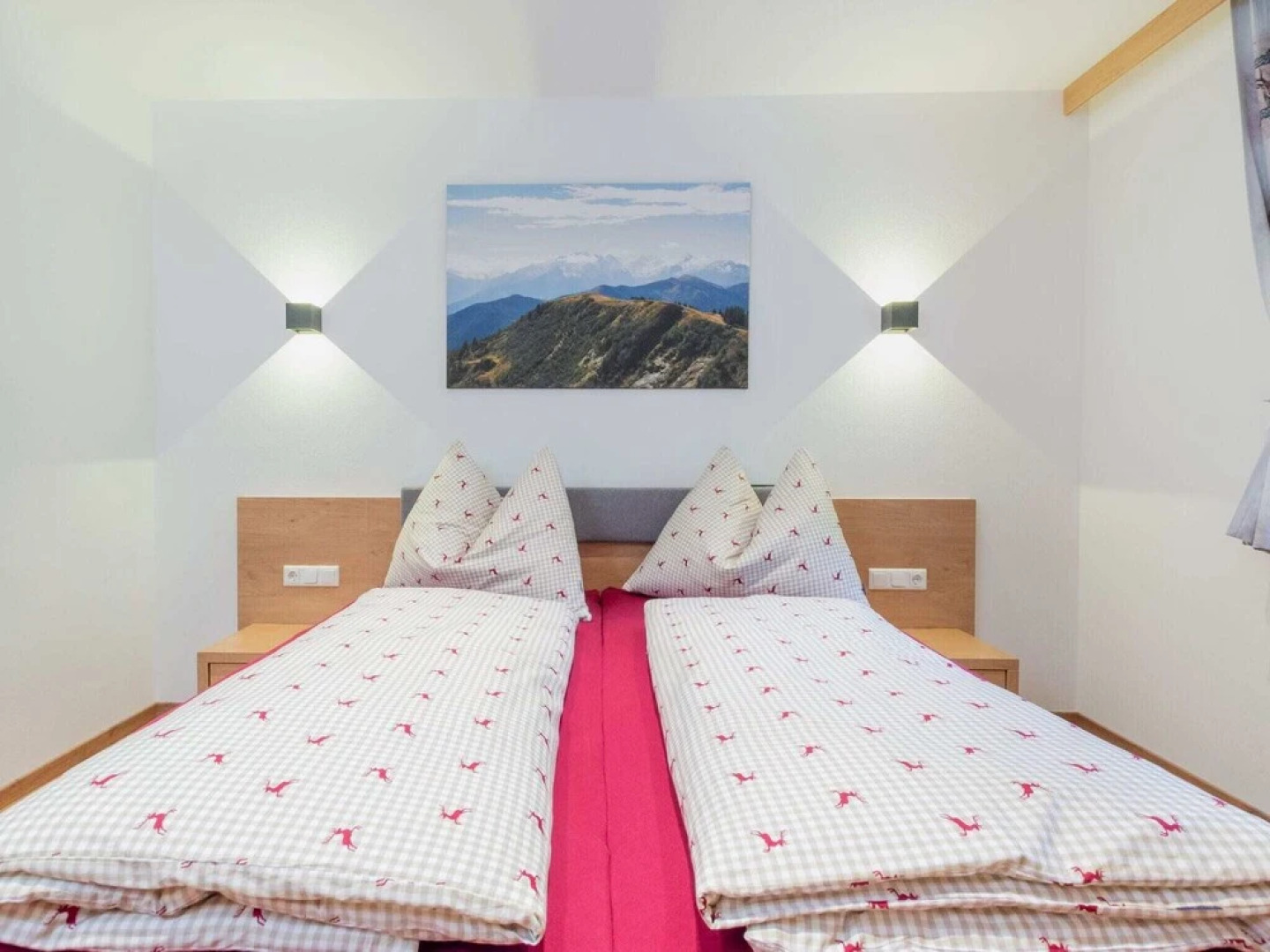 Spacious Apartment in Saalbach with Ski Boot Heaters