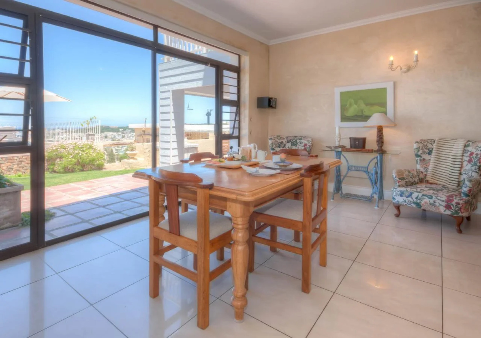 The Lookout Guest House