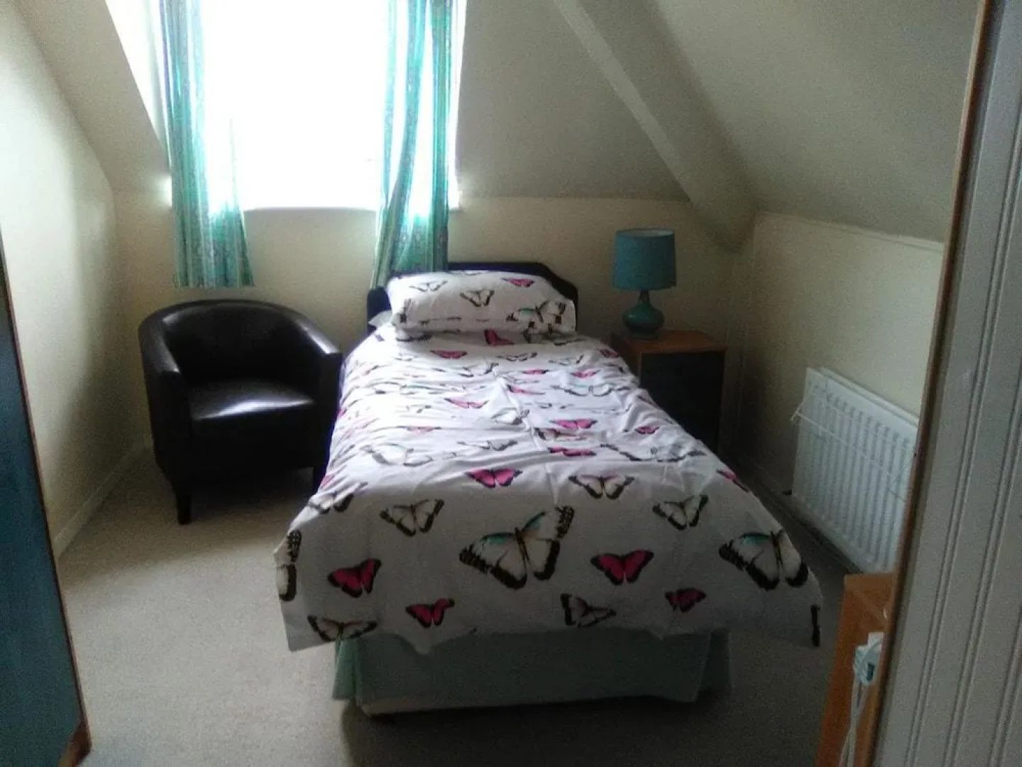 Anchor b & b