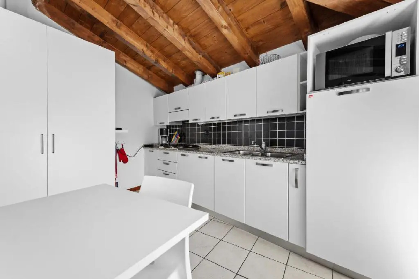 CasaCamelia 35, 3 BDRM with view Lake Como