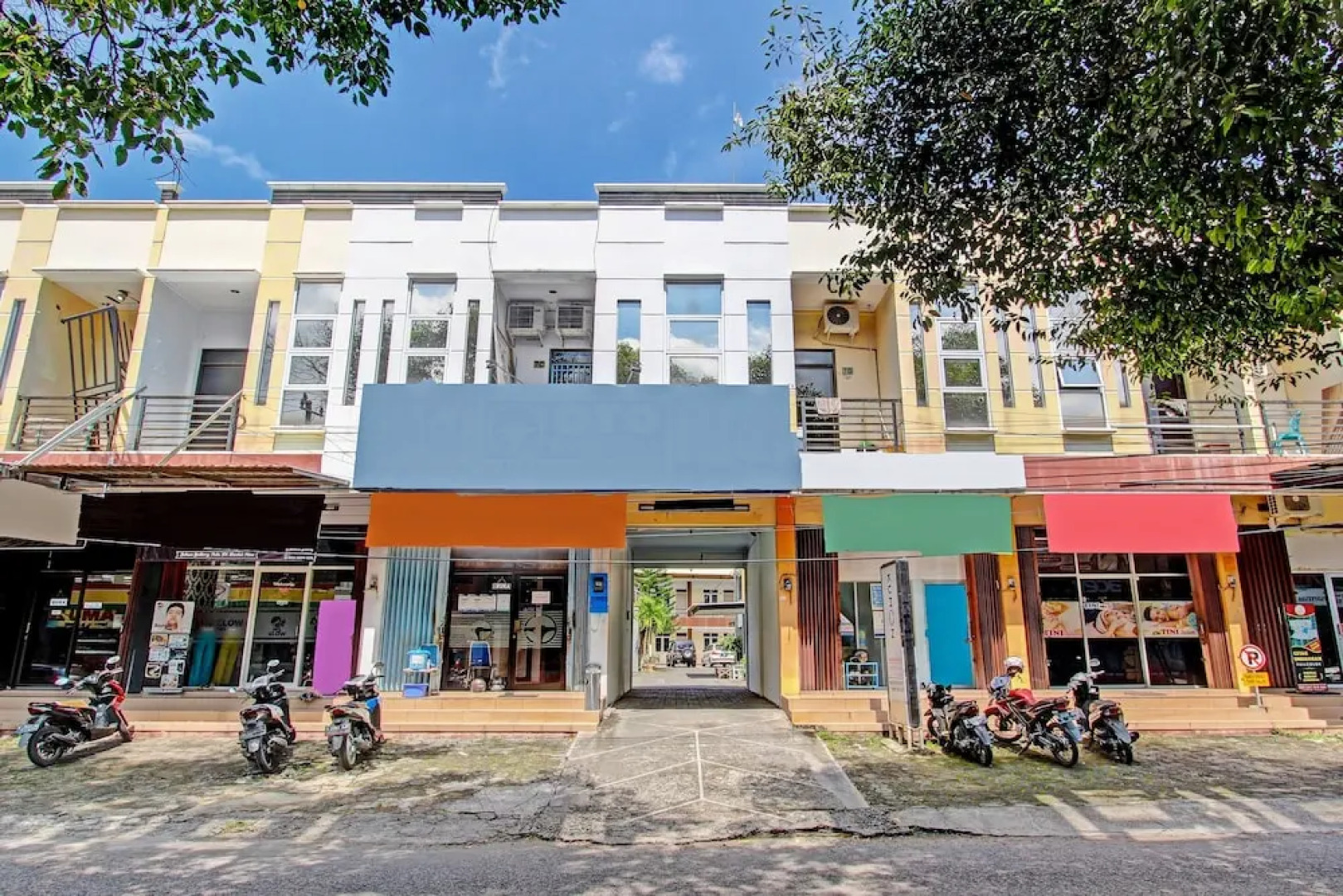 SPOT ON 91398 Homestay Tentrem 1