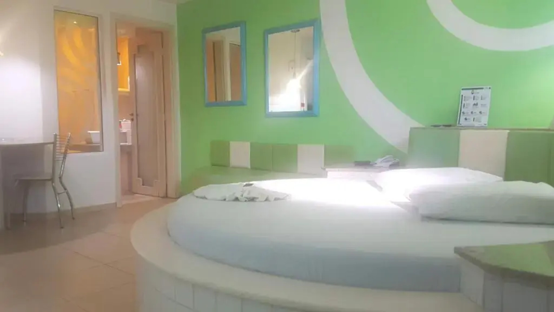 L'acqua Motel Express