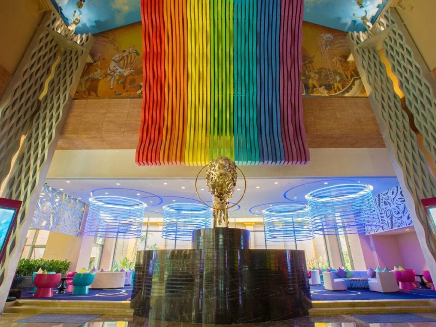 Chimelong Circus Hotel