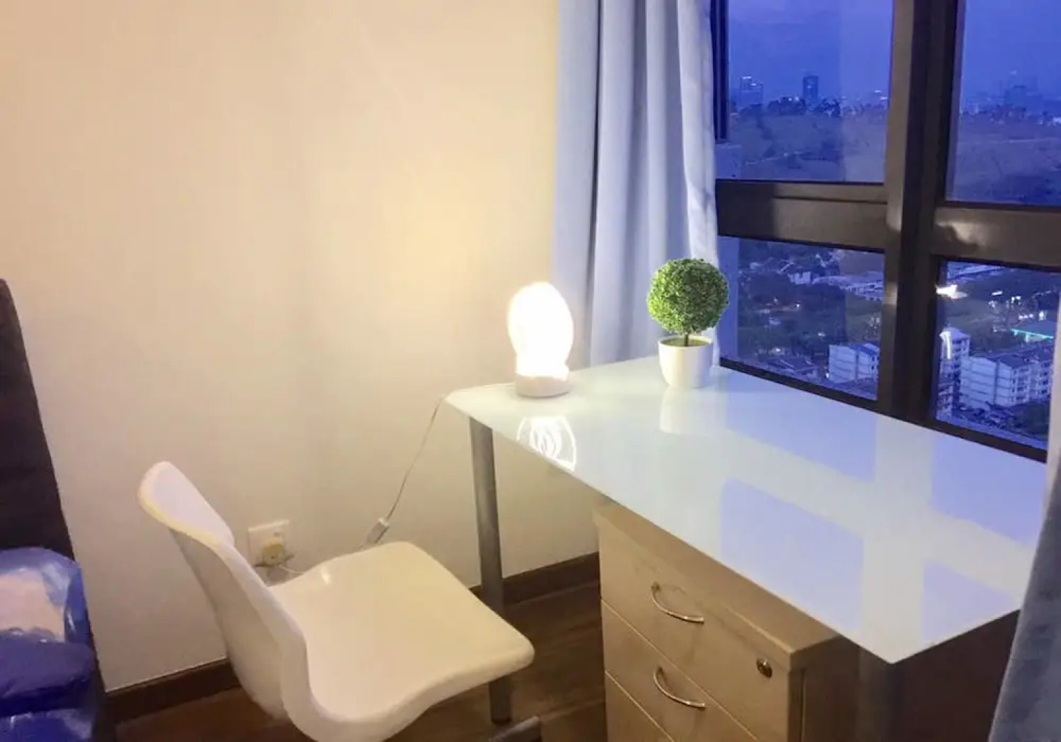 M Premium Petalz Residence