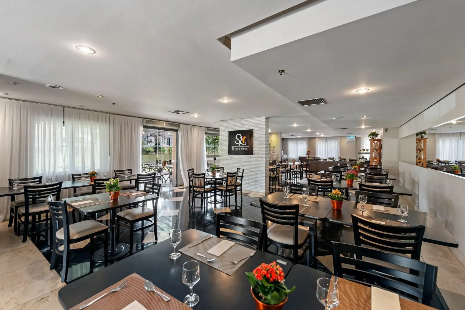 SLAVIERO Guarulhos Aeroporto