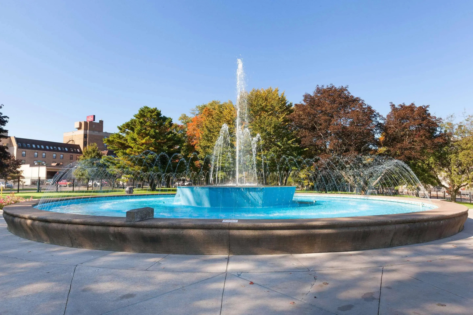 Ramada Plaza Hotel Ojibway