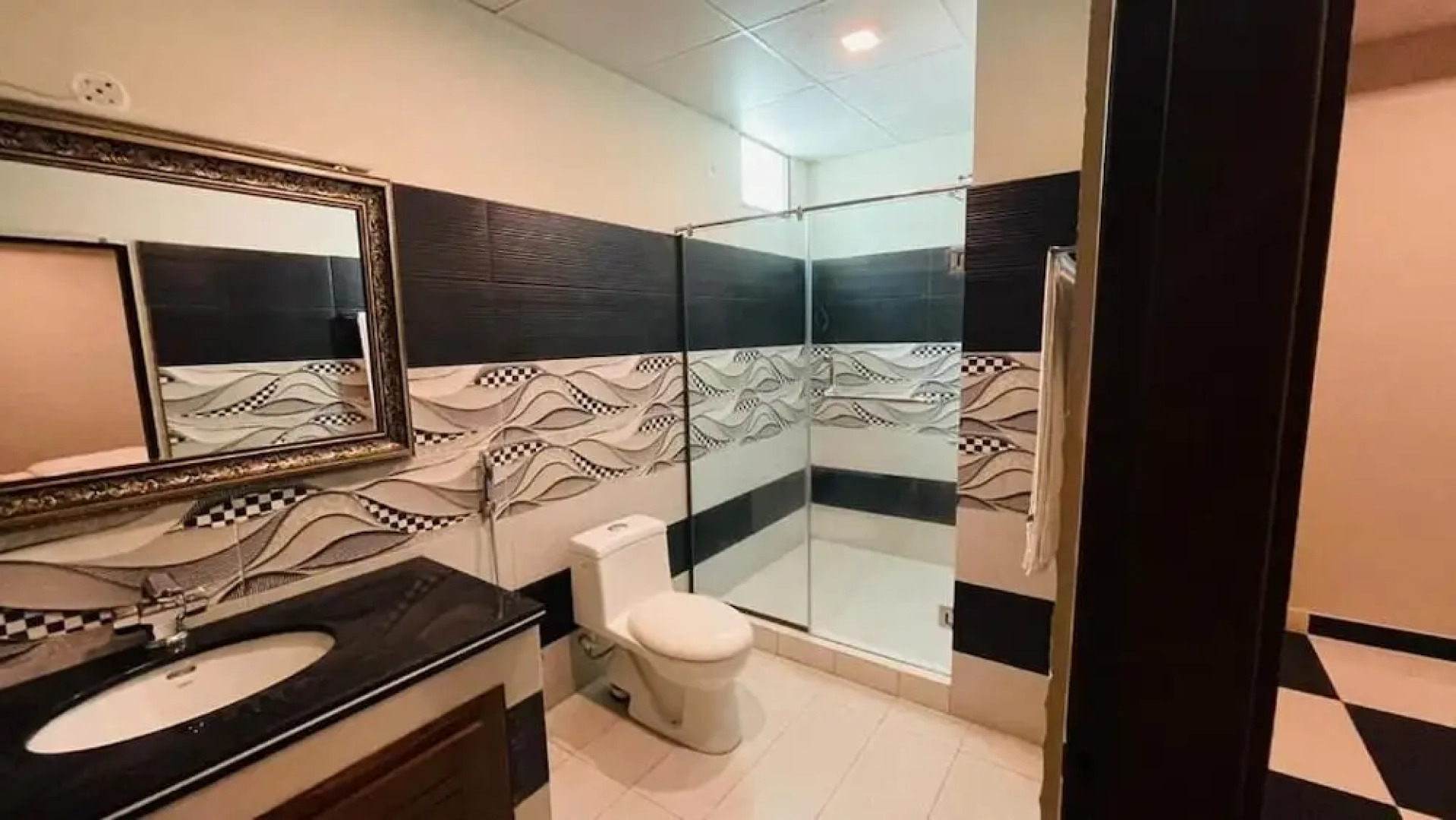 Golden Sand Hotel Rahim Yar Khan