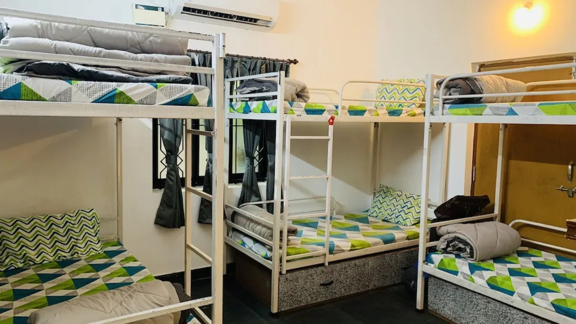 Rootsvilla Hostel Goa