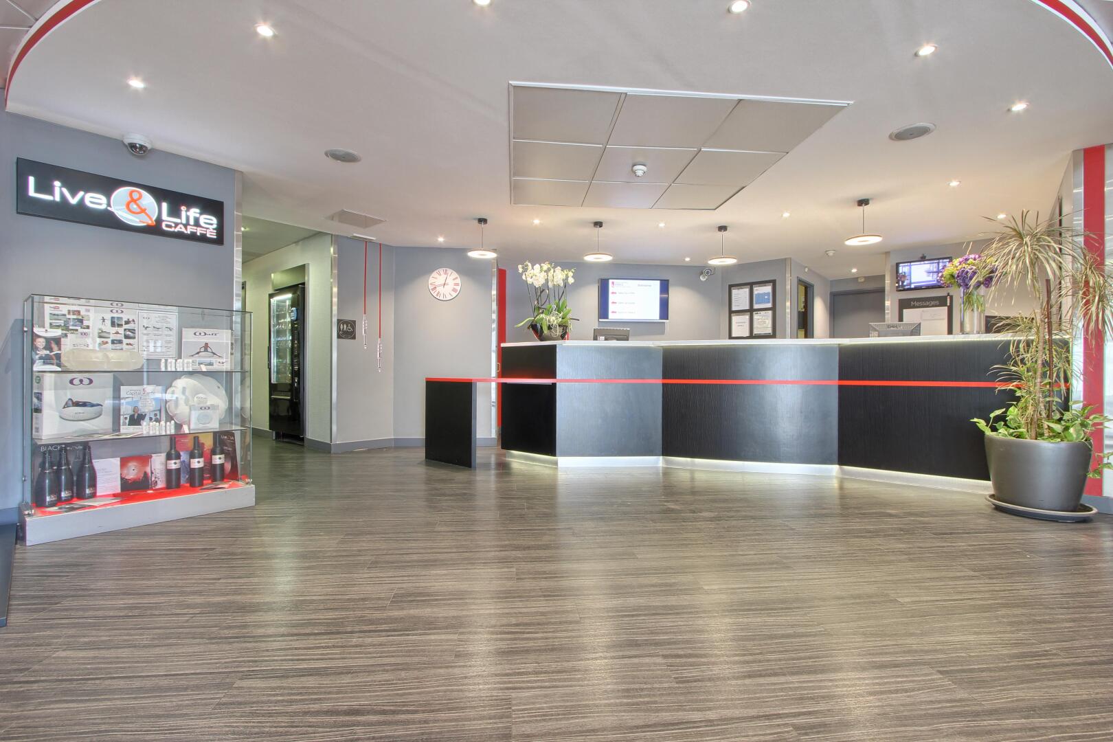 Отель Hotel Inn Design Paris Porte de Saint-Ouen