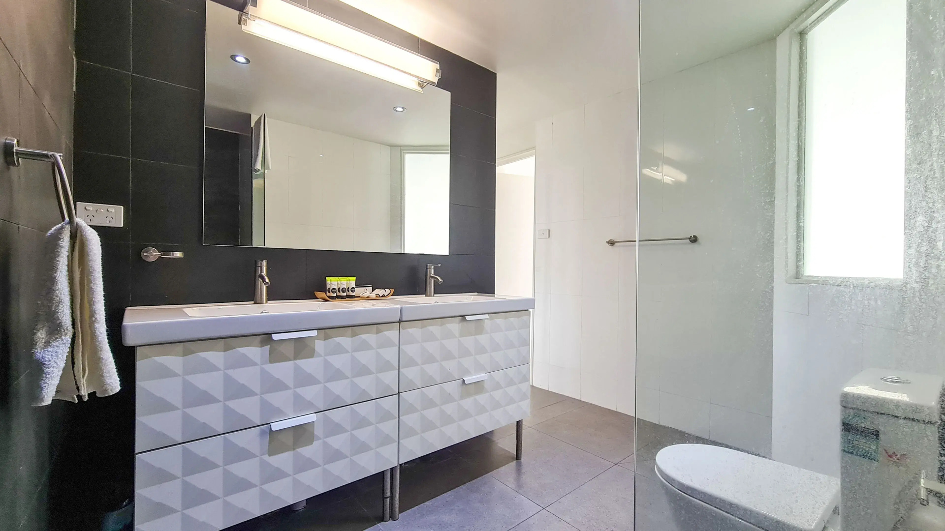Seafront Apartment Coral Coast