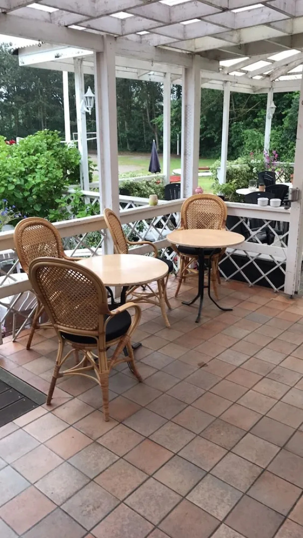 Rønne Vandrerhjem - Hostel