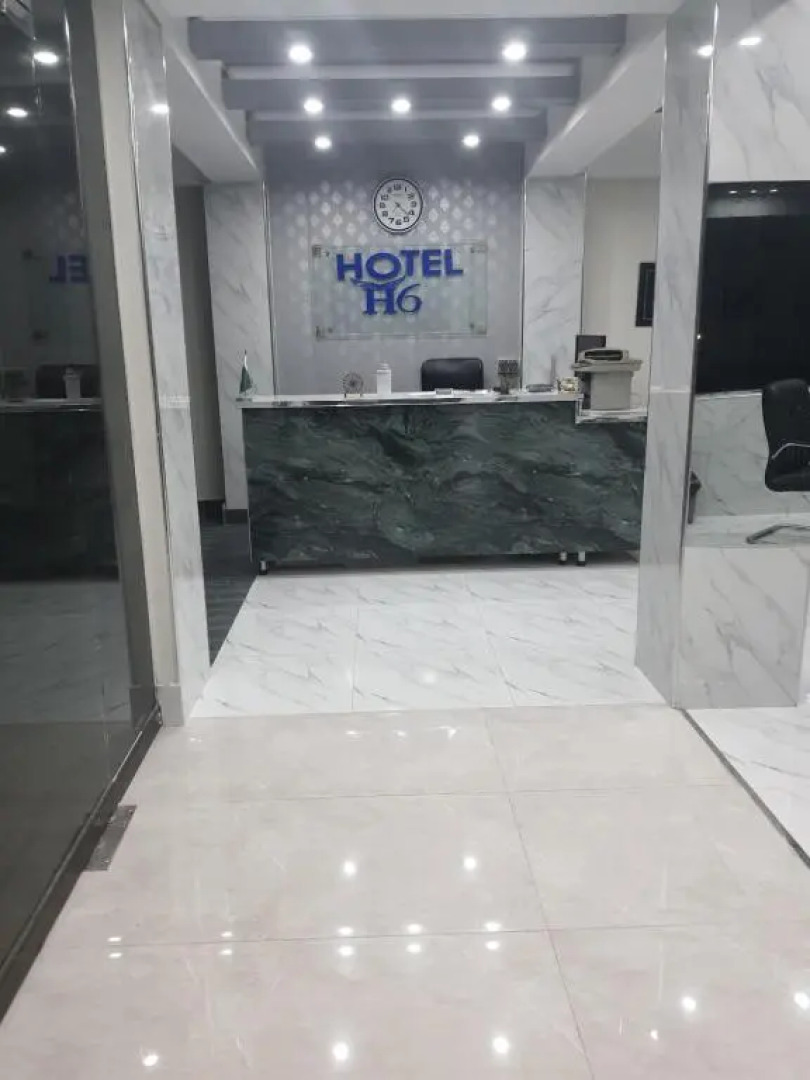HotelH6