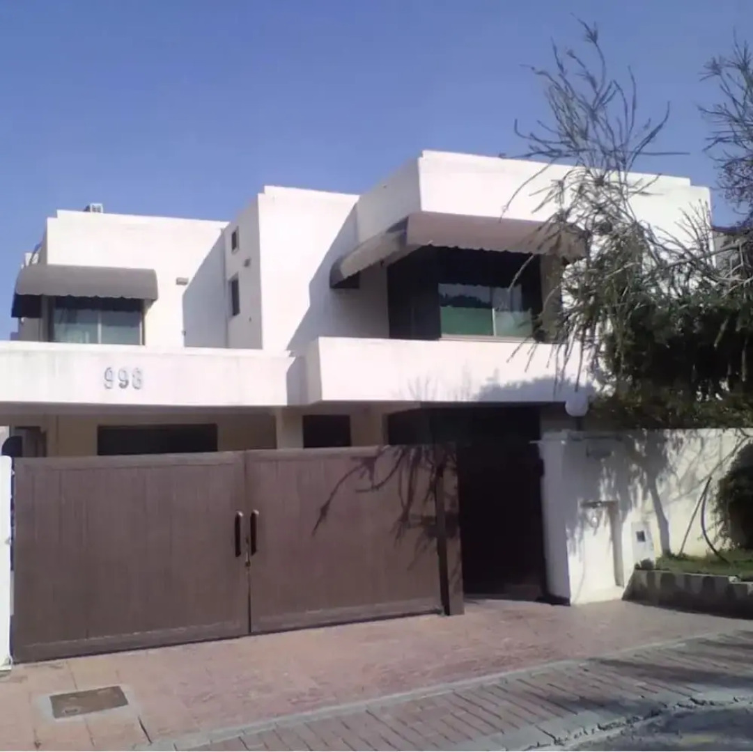 Safari Club 3 Bahria Town