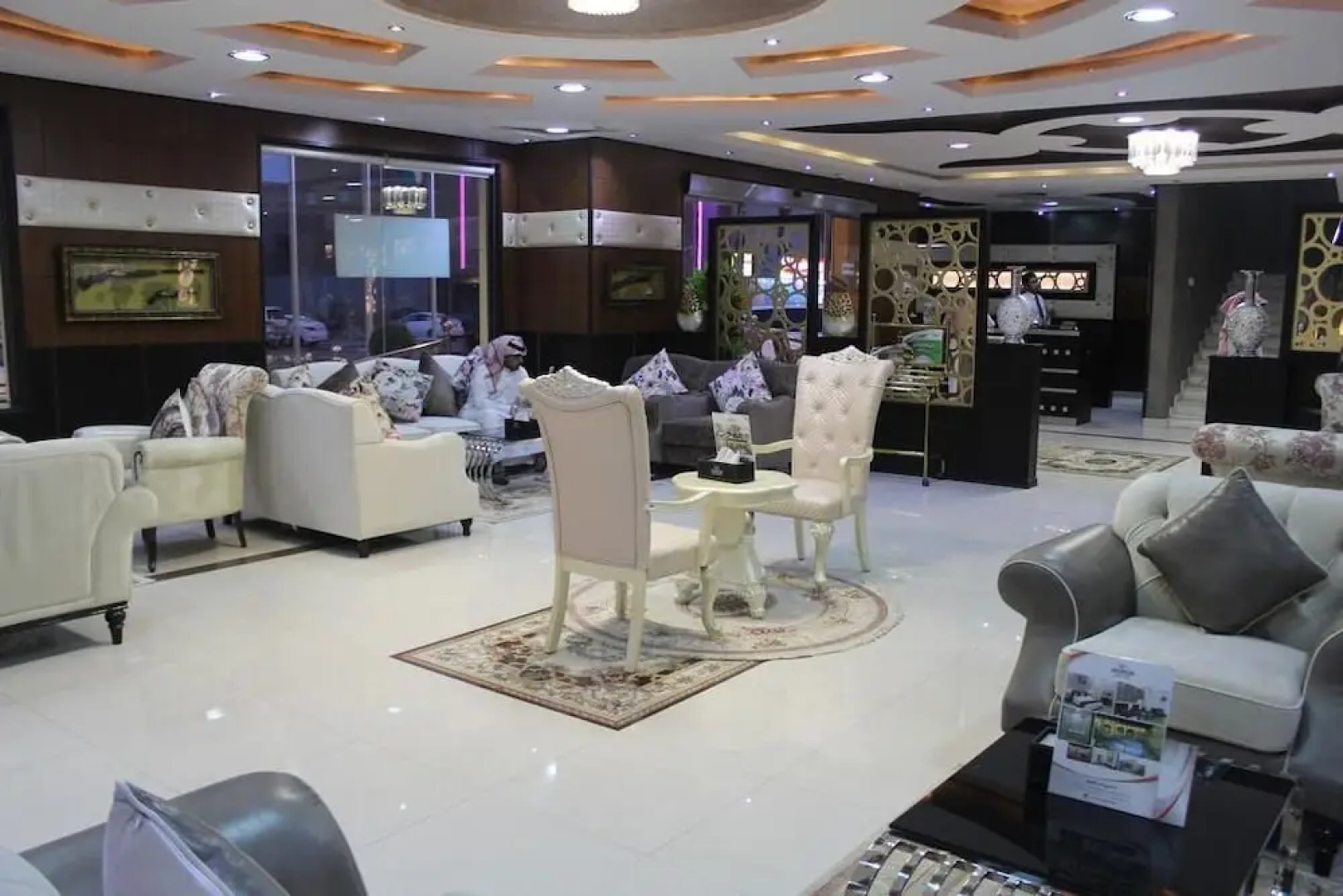 Wahat Al Nafil Al Yarmouk Branch