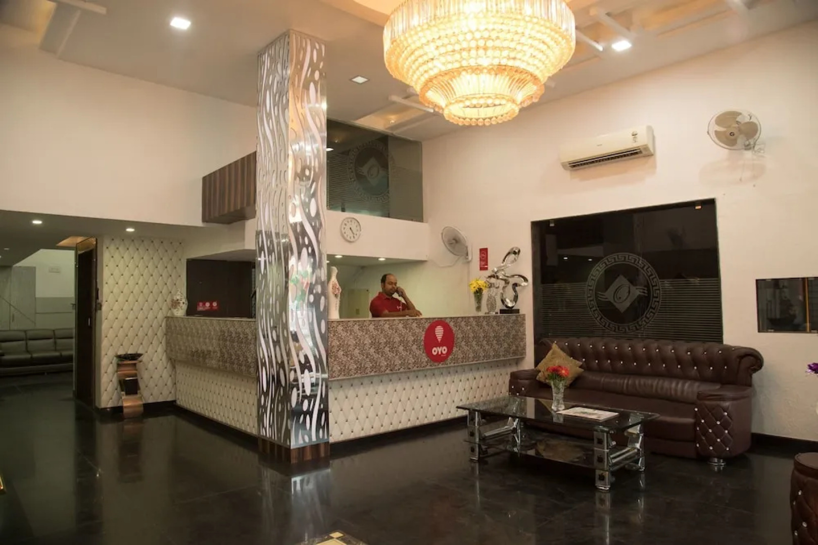 OYO Premium Nagpur C A Road