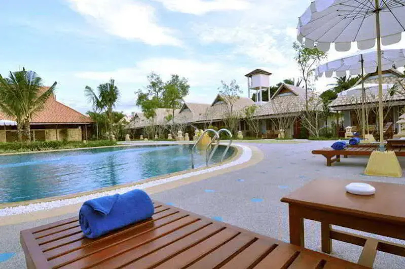 Chalong Villa Resort & Spa