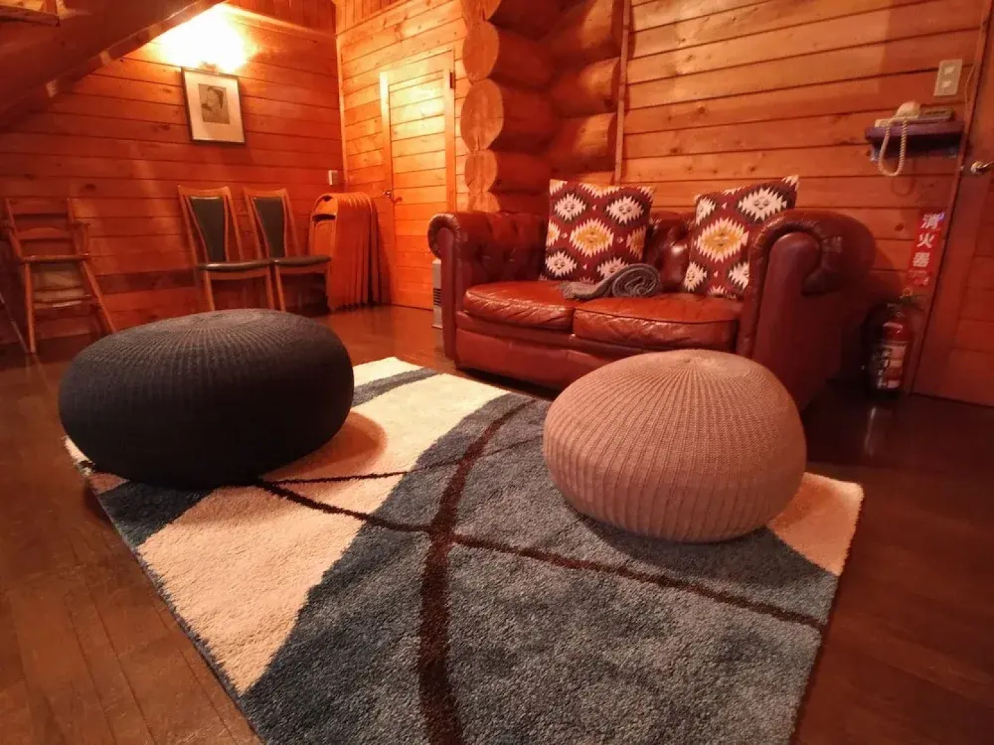 Log cabin rental & Finland Sauna Step House