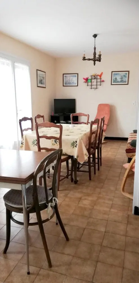 Apartment with 2 Bedrooms in Saint-Georges-De-Didonne - 1 Km From the Beach