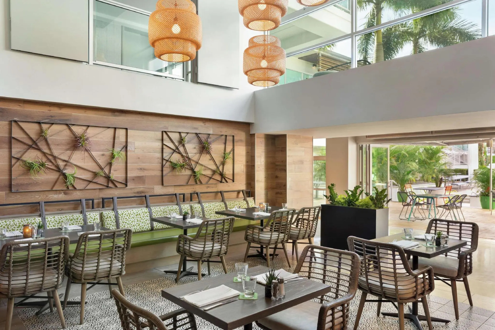 Hotel Alba, Tapestry Collection by Hilton