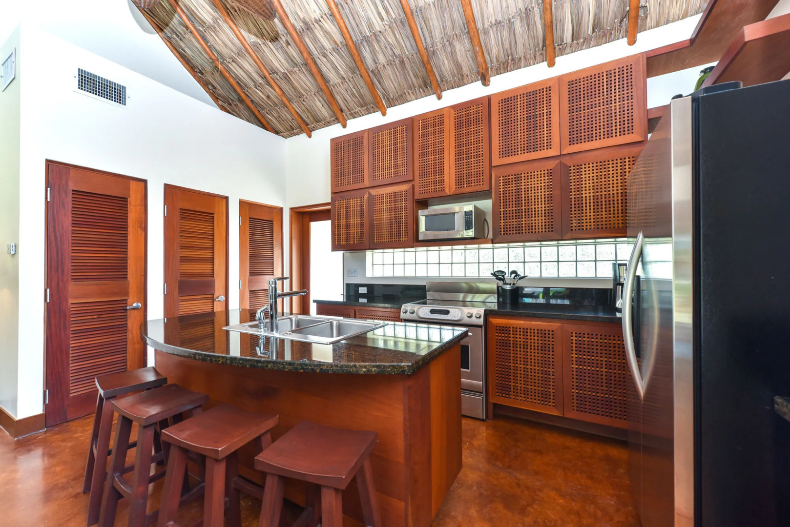 Victoria House Resort & Spa