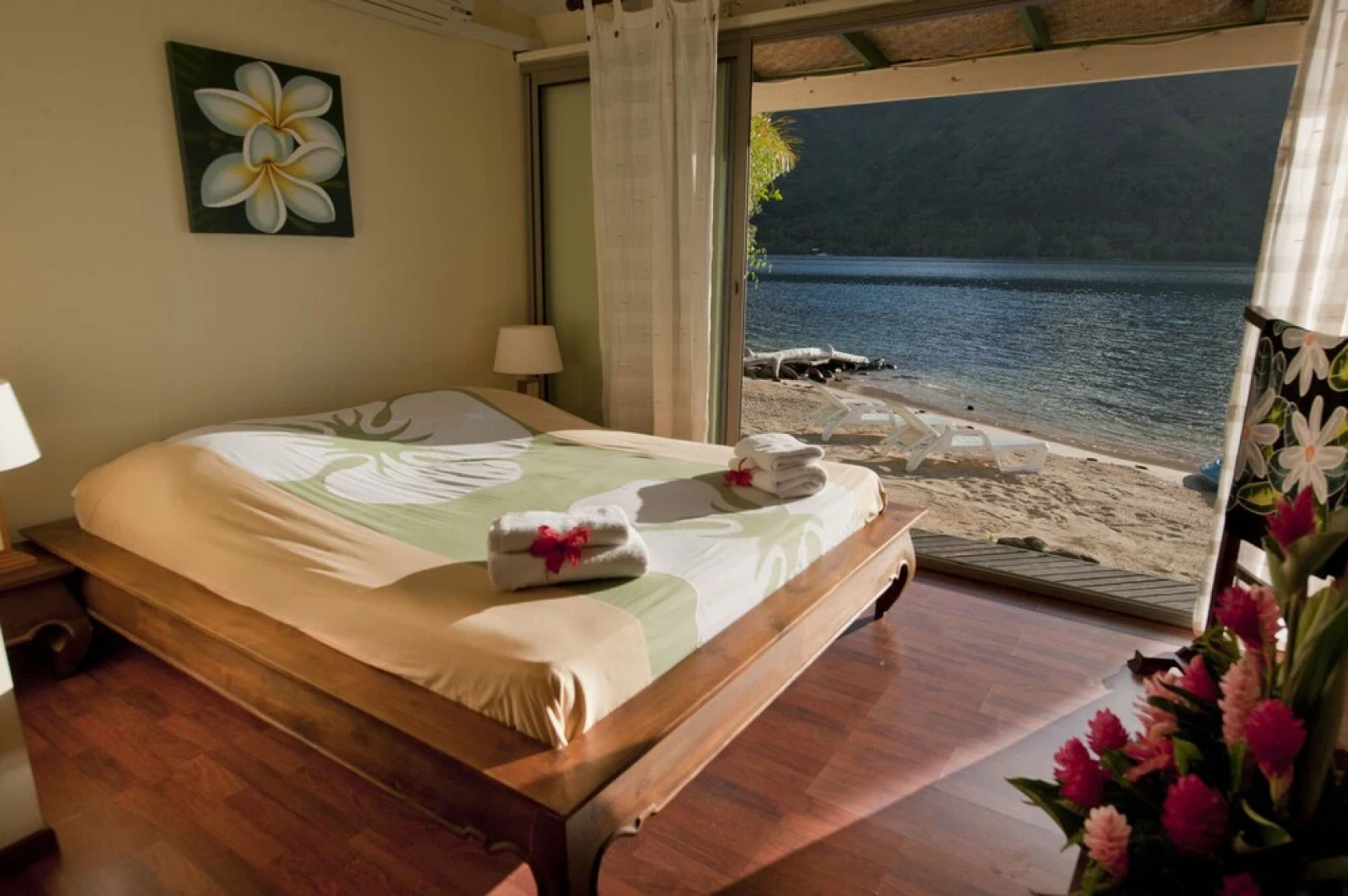 Robinsons Cove Villas