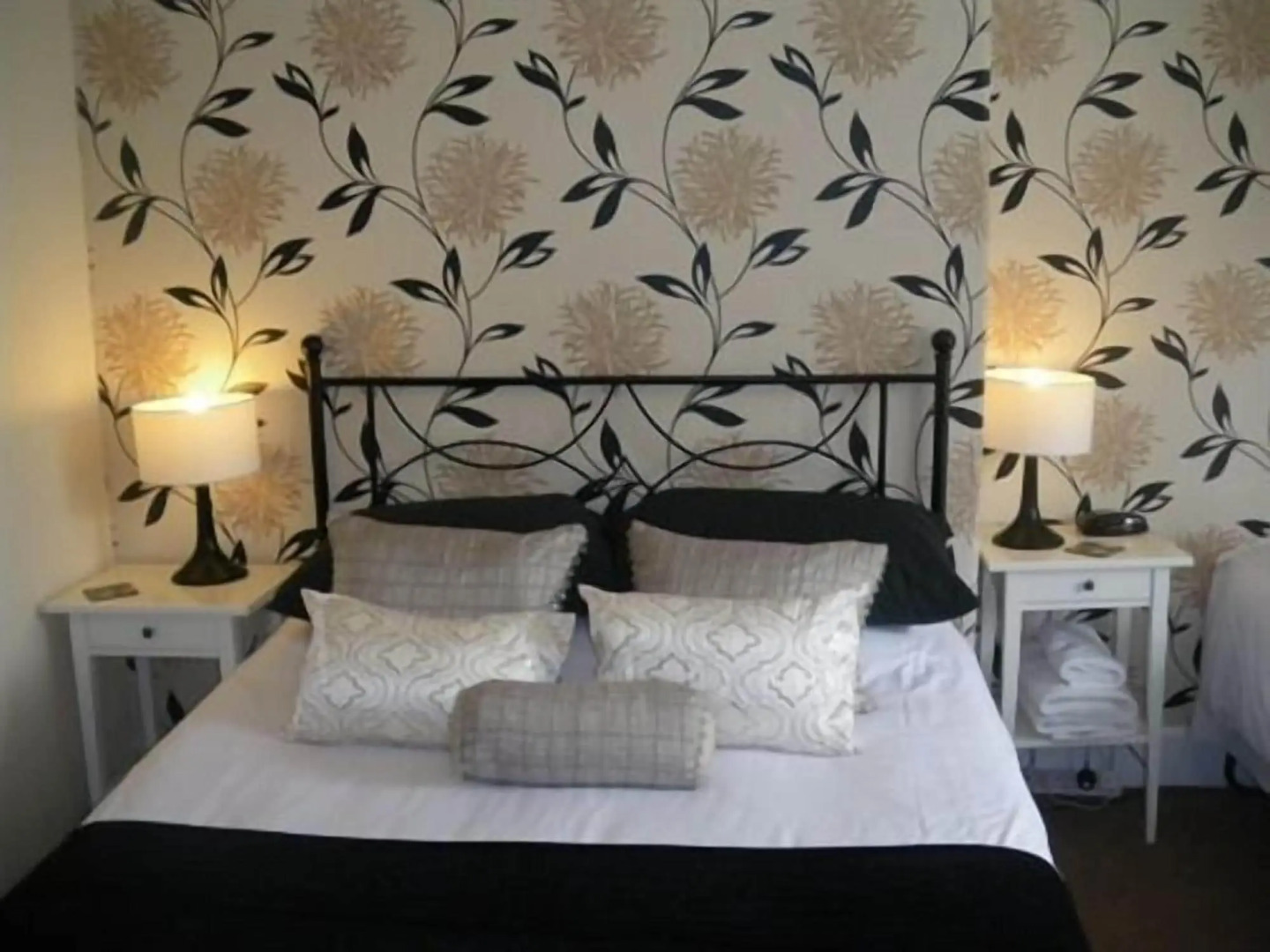 Castle Gate Guest House